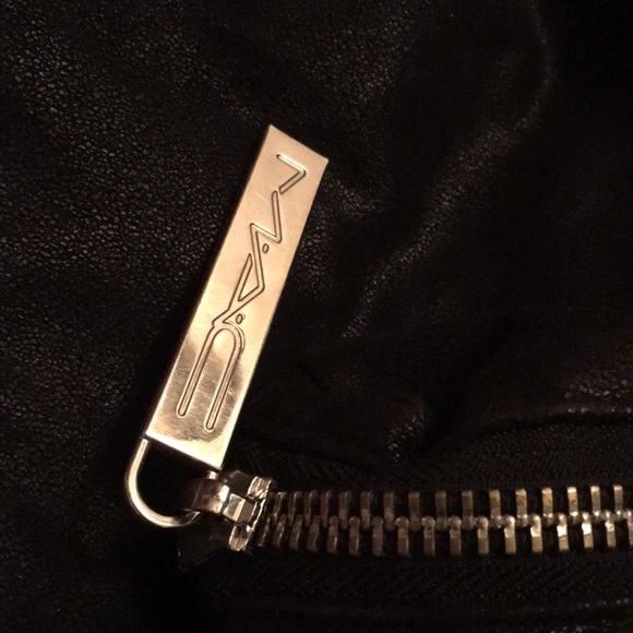 Mac Make up Leather Back pack - Picture 2 of 11